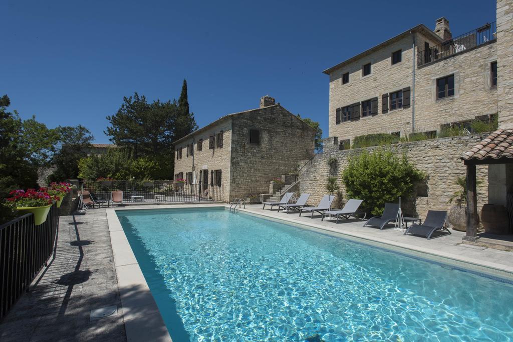 Logis Hotel Les Hospitaliers Le Poet-Laval Exterior photo